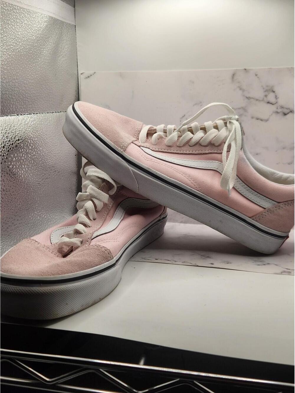 🔥VANS Old Skool Pink White Lace-Up Skate Sneakers Suede Fabric Size 8.5 -10 New
